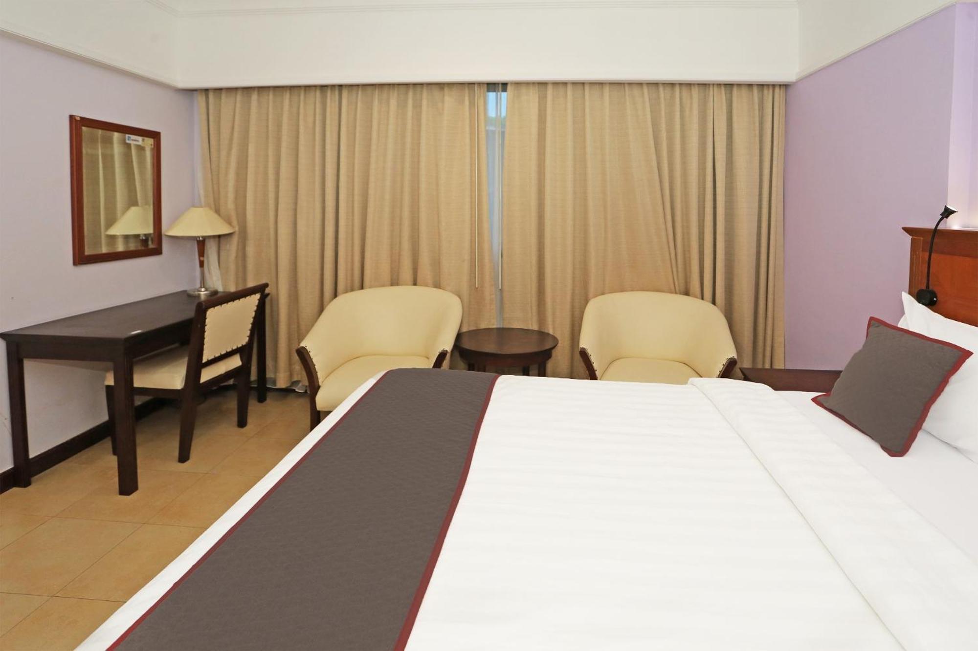 Collection O 91898 Series Hotel Kuningan Dżakarta Zewnętrze zdjęcie