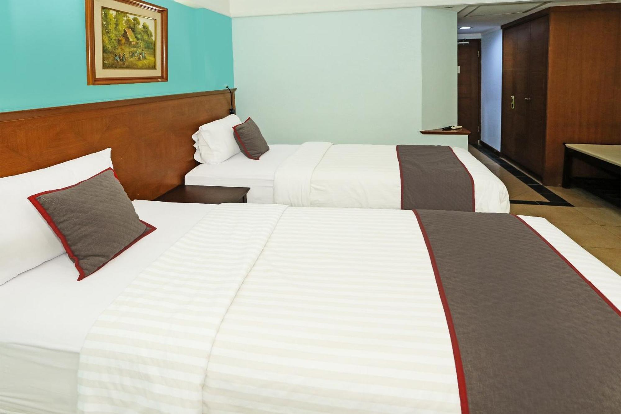 Collection O 91898 Series Hotel Kuningan Dżakarta Zewnętrze zdjęcie