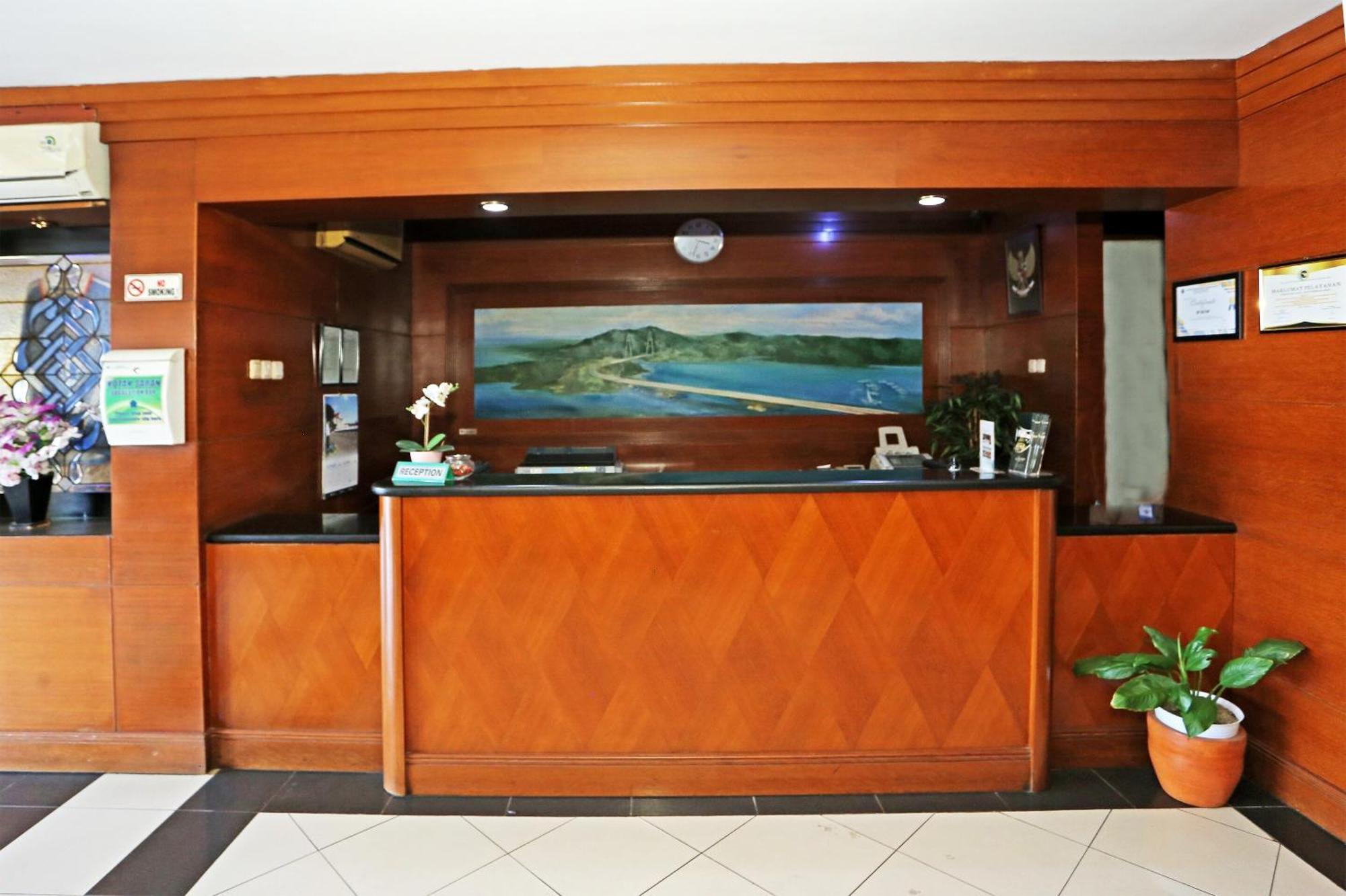 Collection O 91898 Series Hotel Kuningan Dżakarta Zewnętrze zdjęcie